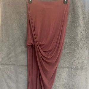 Open slit skirt